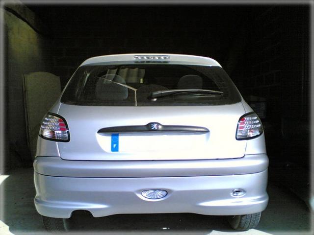 http://www.forum-peugeot.com/Forum/mesimages/23689/206 pc arriere phase 2.jpg1..jpg